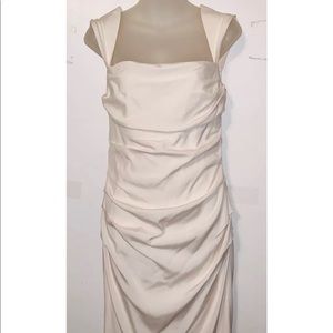 Suzi Chin Cream Colored Ruched Dress Size 6